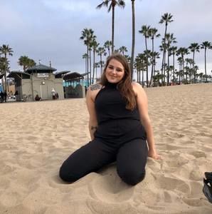 Meet your Posher, Alicia